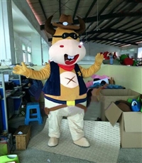 湖南长沙卡通人偶服装玩偶定制厂家,手工毛绒公仔造型多