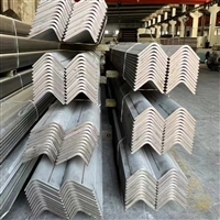 重庆热轧等边角钢等边镀锌三角铁切割建筑工程用