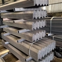 云南热轧等边角钢防腐防锈角钢国标角钢折弯冲孔切割加工