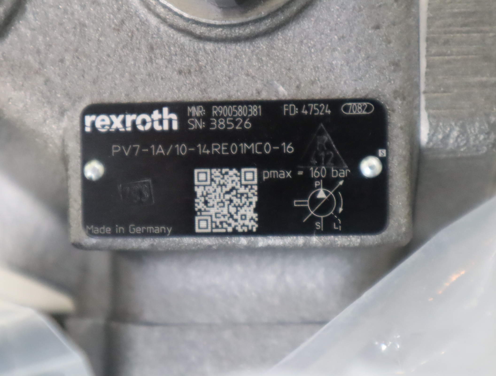 德国REXROTH力士乐R900580381 PV7-1A/10-14RE01MC0-16 叶片泵