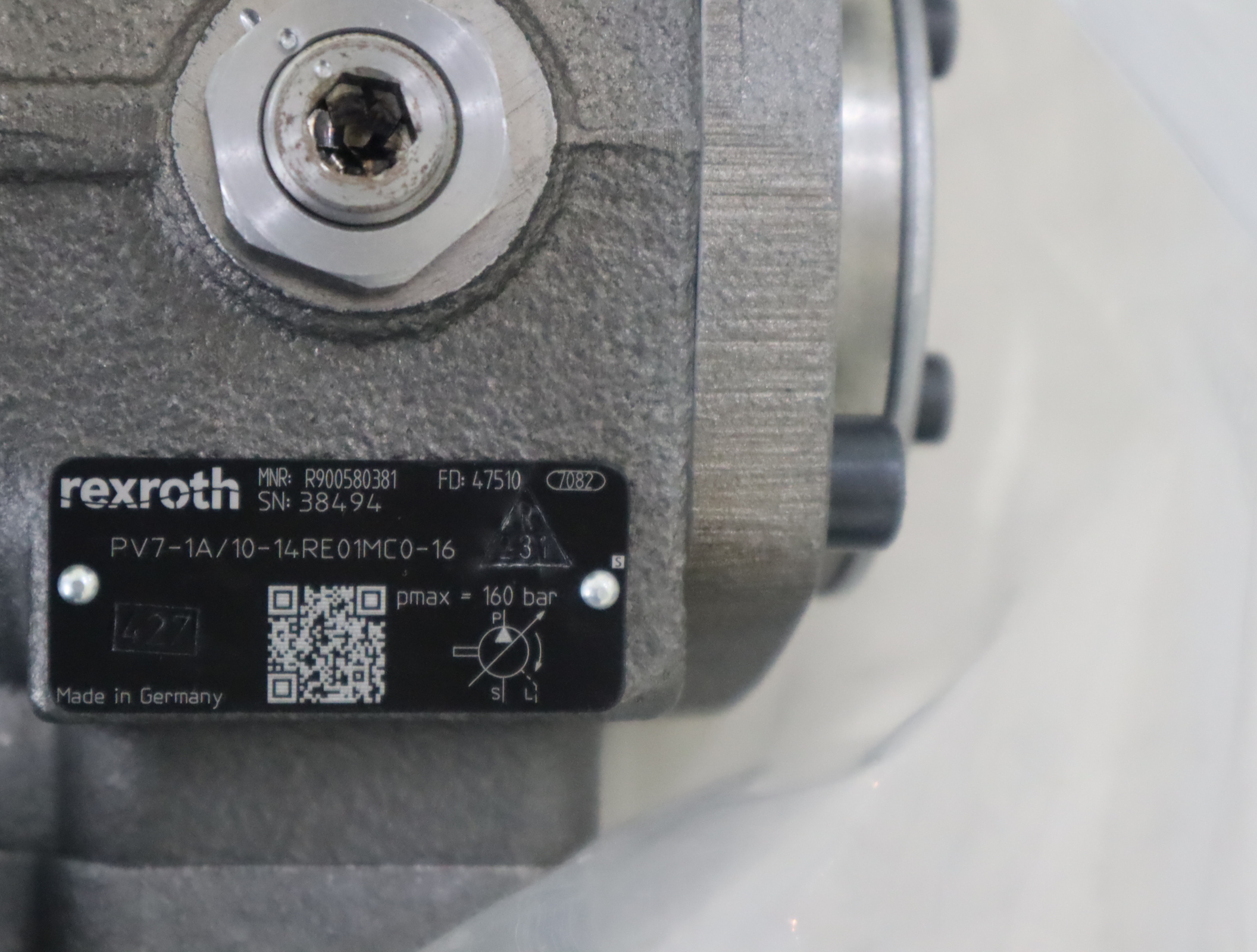 德国REXROTH力士乐R900580381 PV7-1A/10-14RE01MC0-16 叶片泵