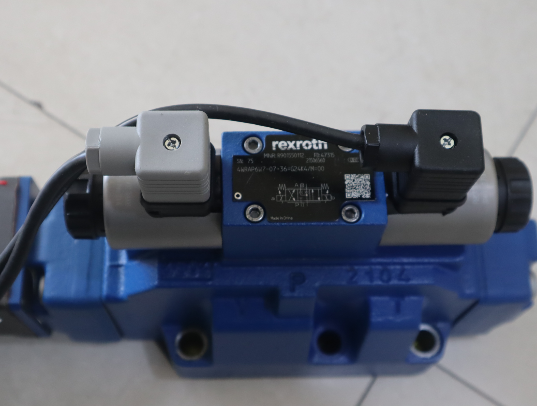 R901550112 4WRAP6W7-07-36 G24K4/M 00 德国力士乐REXROTH比例阀