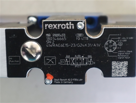 R900954070 4WRAE6E15-2X/G24K31/A1V 德国力士乐REXROTH比例阀