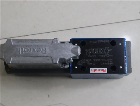R901411433 4WRPEH10C4B100L-32/M/24A1 德国力士乐REXROTH比例阀