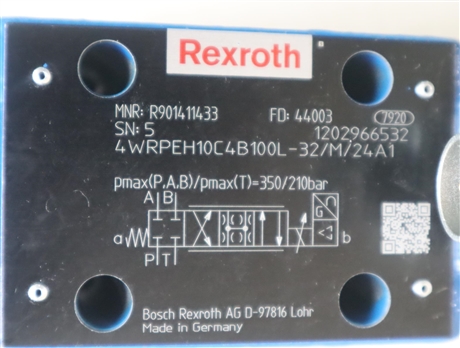 R901411433 4WRPEH10C4B100L-3X/M/24A1 德国力士乐REXROTH比例阀