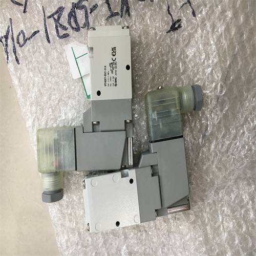 安装操作SMC管接头KFV12B-04嵌入式