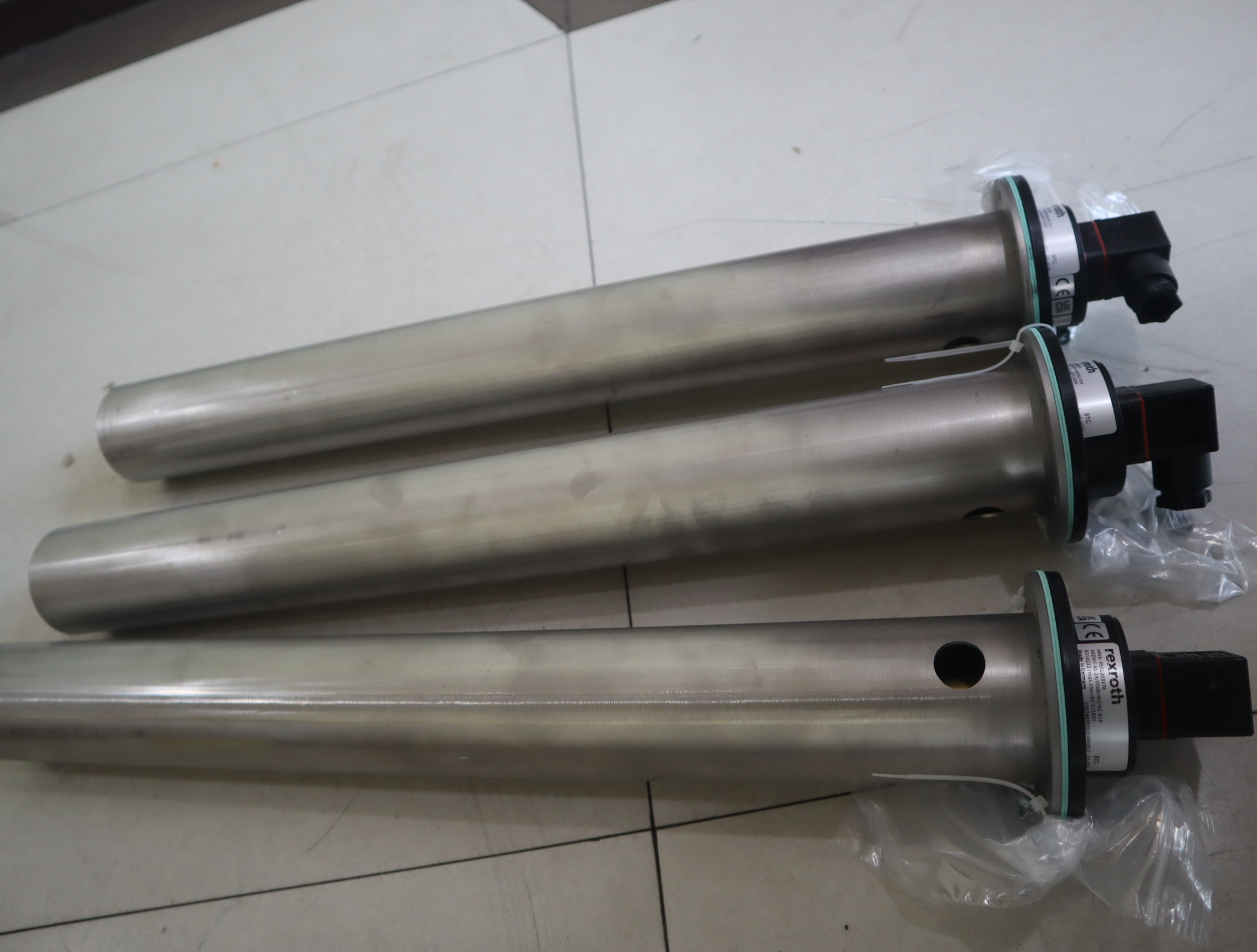 R901269276 ABZMS-41-2X/0500/M2/AC-K14 德国力士乐REXROTH液位计