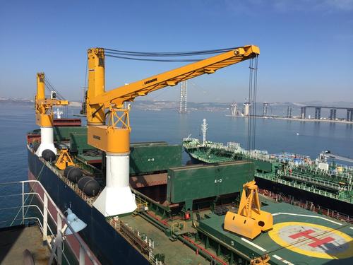 销售12吨船用吊机 新款船舶液压起重机 码头悬臂吊机厂家